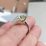 Minimalist Peridot silver Ring, green Peridot Ring, Sterling Silver Ring, Solitaire Ring with Triangle Cut Peridot, Minimalist design, Size 9