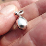 Black Diopside Pendant, Black Star Pendant, Art Pendant, Sterling Silver Pendant, Black Star Diopside Charm, Black Star Diopside, 4 rays star