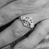 Nicely crafted Men's Brass Costume Band Ring Eight 8 Arrow Cross - BikeRing4u