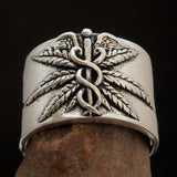 Excellent crafted Men's Medical Weed Ring Marihuana Leaf - Sterling Silver - BikeRing4u