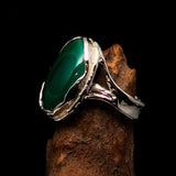 Artwork Sterling Silver Ring with oval Green Malachite - Size 10.5 - BikeRing4u