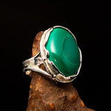 Artwork Sterling Silver Ring with oval Green Malachite - Size 10.5 - BikeRing4u