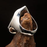 Minimalistic Sterling Silver Ring with pear shaped black Agate Cabochon - BikeRing4u
