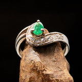 Sterling Silver Solitaire Ring with pear shape Green Emerald and 10 white CZ - Size 5.5 - BikeRing4u