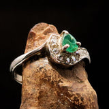 Sterling Silver Solitaire Ring with pear shape Green Emerald and white CZ - Size 7 - BikeRing4u