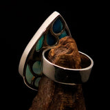 Minimalistic Sterling Silver Ring with pear shaped blue Agate Cabochon - BikeRing4u