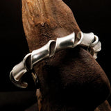 Excellent handcrafted minimalistic TWISTED Sterling Silver Bracelet / Bangle - BikeRing4u