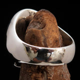 Excellent crafted Men's Aussie Ring green boxing Kangaroo - Sterling Silver - BikeRing4u