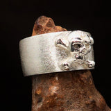 Two Tone Men's Outlaw 1% Jolly Roger Skull Band Ring - Matte Sterling Silver - BikeRing4u