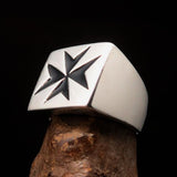Nicely crafted Men's Knight Ring black Maltese Cross - Sterling Silver - BikeRing4u