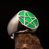 Excellent crafted Men's Pinky Ring green Pentagram - Sterling Silver - BikeRing4u
