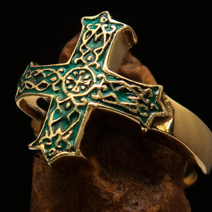 Excellent crafted green Men's ornamental Celtic Cross Ring - solid Brass - BikeRing4u