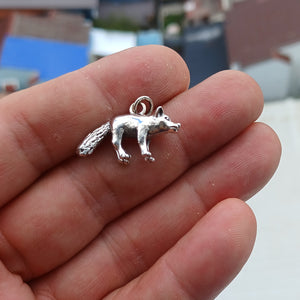 Fox Silver Pendant, Sterling Silver Fox Pendant, Excellent Details - hallmarked 925