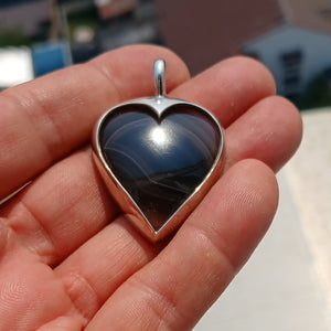 Pear shaped Sterling Silver Heart Artwork Pendant with black and white Agate cabochon