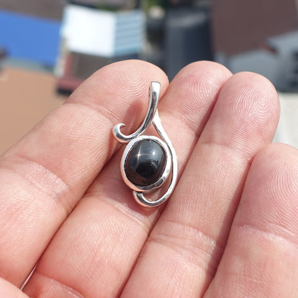 Black Star Diopside Pendant, Black Star Pendant, Minimalist Silver Pendant, Sterling Silver Charm, 4 Rays Black Star Diopside