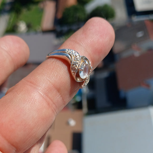 Moonstone Ring, Moonstone Silver Ring, Gemstone Sterling Silver ring, Solitaire Ring, oval Ceylon Moonstone and 10 CZ handmade ring Size 7.5