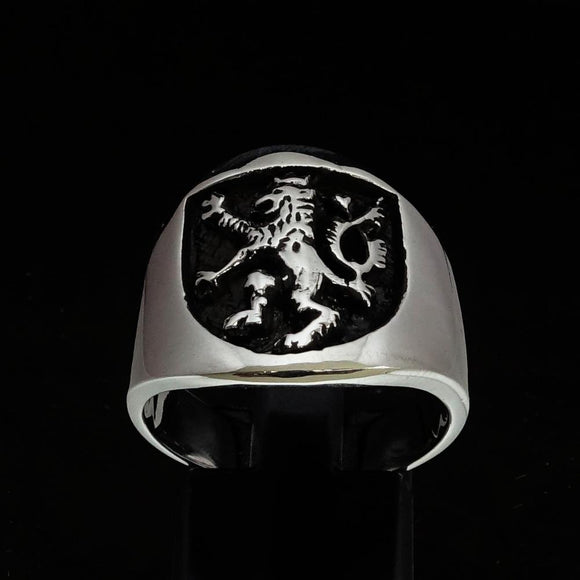 Excellent crafted ancient Men's Rampant Lion Ring Black - Sterling Silver - BikeRing4u