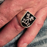 Perfectly crafted Men's Shield Ring Crossed Skeleton Keys Black - Sterling Silver - BikeRing4u