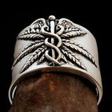 Excellent crafted Men's Medical Weed Ring Marihuana Leaf - Sterling Silver - BikeRing4u