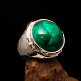 Round shaped Sterling Silver Men's Ring with Green Malachite - Size 10.5 - BikeRing4u