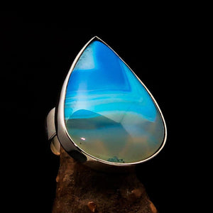Minimalistic Sterling Silver Ring with pear shaped blue Agate Cabochon - BikeRing4u