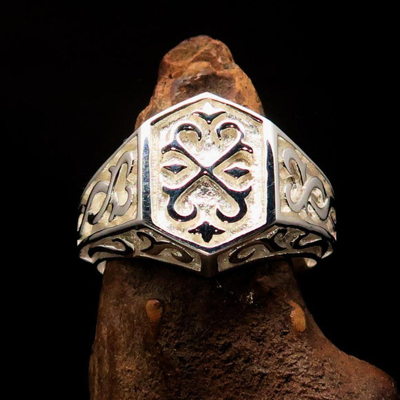 Excellent crafted Men's Signet Ring shiny Oriental Cross - Sterling Silver - BikeRing4u