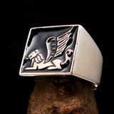 Perfectly crafted Men's Ring winged Lion of Venice Black - Sterling Silver - BikeRing4u