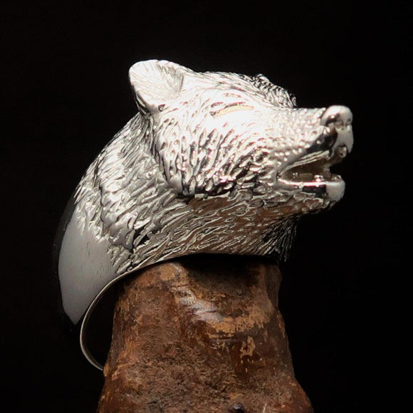 Perfectly crafted Men's howling Wolf Ring - shiny Sterling Silver - BikeRing4u