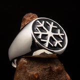 Excellent crafted Men's Winter Ring Black Snowflake - Sterling Silver - BikeRing4u