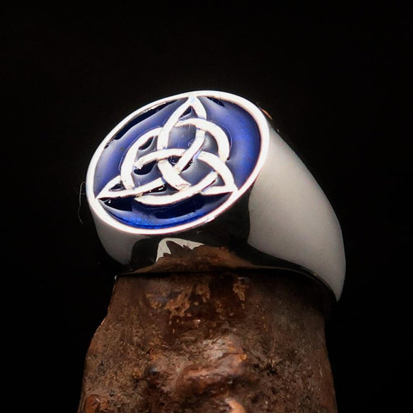 Nicely crafted Men's Triquetra Ring Celtic Triskelion Knot Blue - Sterling Silver - BikeRing4u