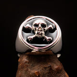 Nicely crafted Men's Pirate Ring black Jolly Roger crossed Bones Skull - Sterling Silver - BikeRing4u
