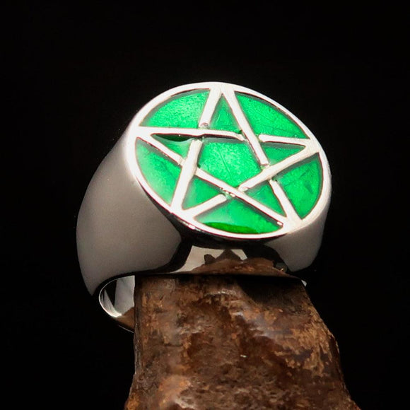 Excellent crafted Men's Pinky Ring green Pentagram - Sterling Silver - BikeRing4u