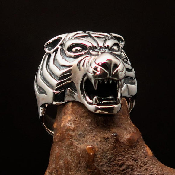Excellent crafted Men's Animal Ring Male Tiger Sterling Silver 925 - BikeRing4u