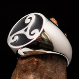 Perfectly crafted Men's Celtic Triade Ring Black Triskele - Sterling Silver - BikeRing4u