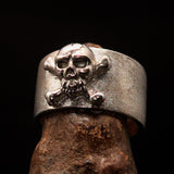 Excellent crafted Men's Pirate Band Ring Jolly Roger Skull - two tone Sterling Silver - BikeRing4u
