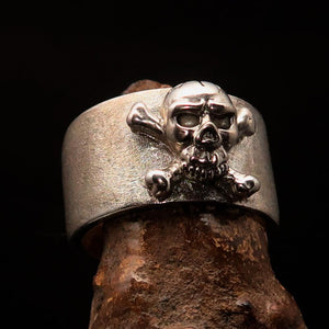 Excellent crafted Men's Pirate Band Ring Jolly Roger Skull - two tone Sterling Silver - BikeRing4u
