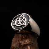 Nicely crafted Men's Triquetra Ring Celtic Triskelion Knot Black - Sterling Silver - BikeRing4u